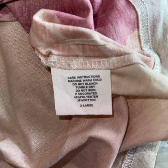 Dolly Parton T-Shirts , American Original Merchandise - Picture 4 of 5